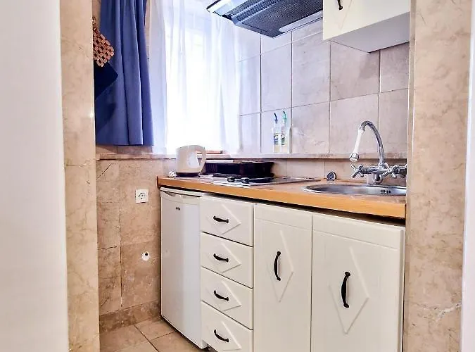 Jackie's Little Stone House *